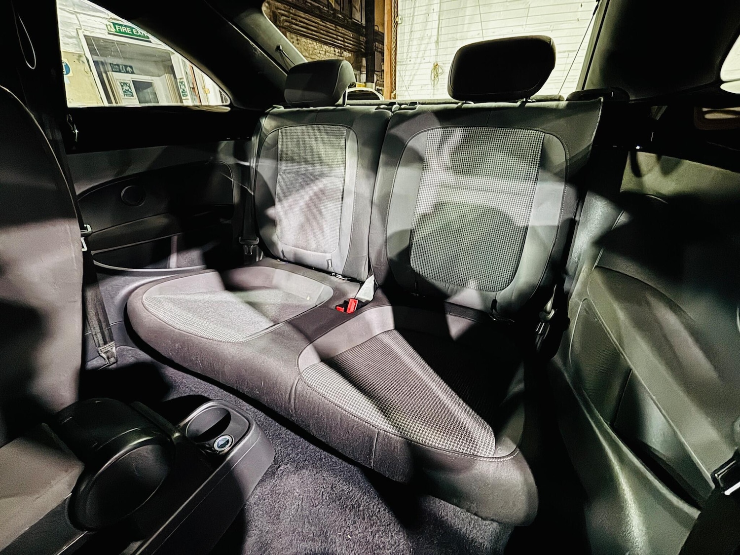 Used Volkswagen Beetle 2012 for sale - 76513306: Photo 16