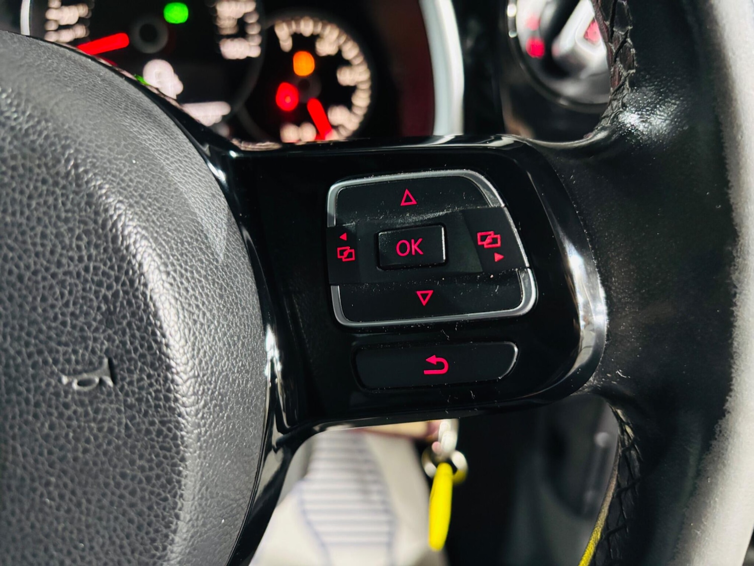 Used Volkswagen Beetle 2012 for sale - 76513306: Photo 21