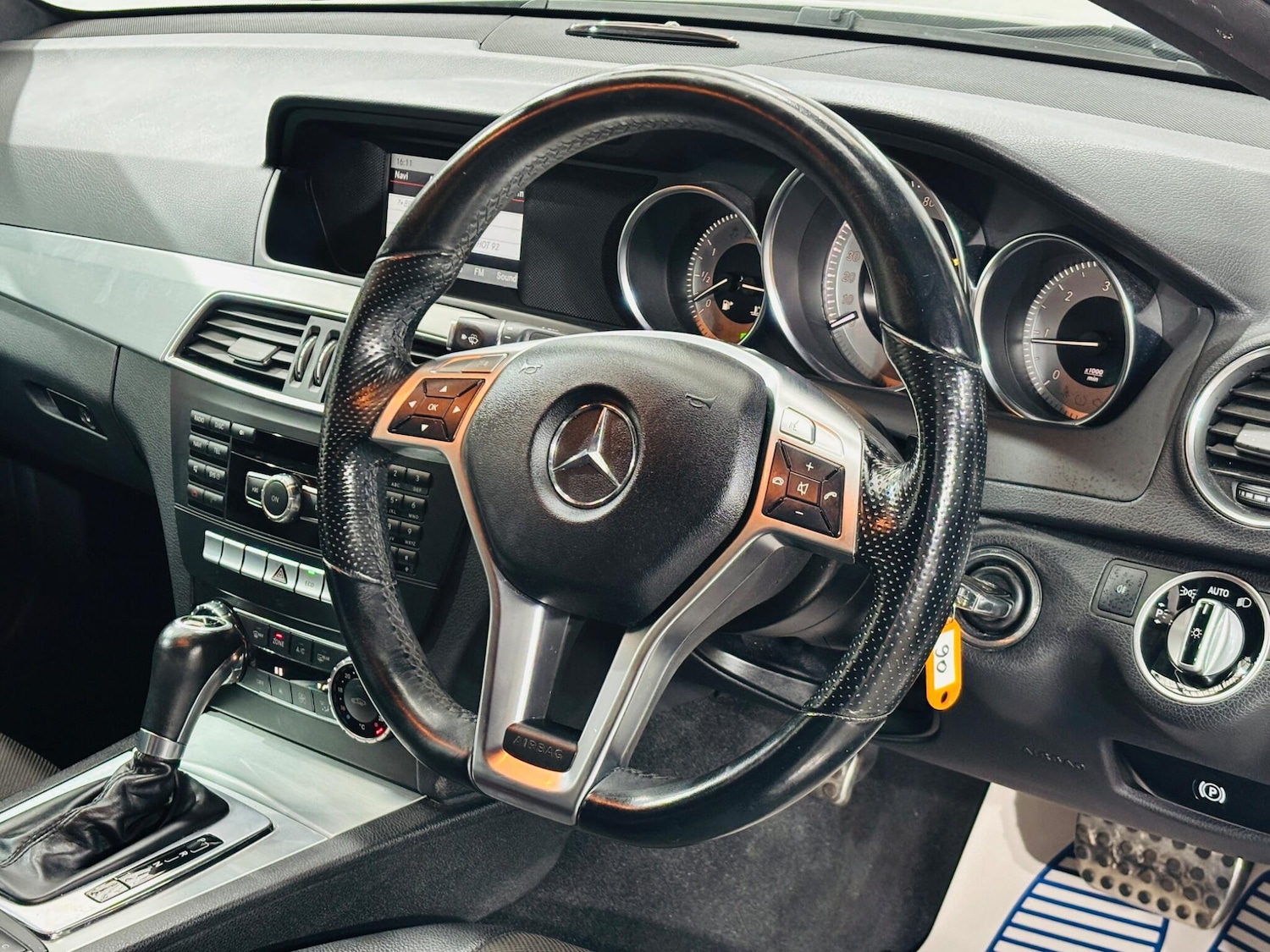 Used Mercedes-Benz C Class for sale - 77825137: Photo 11