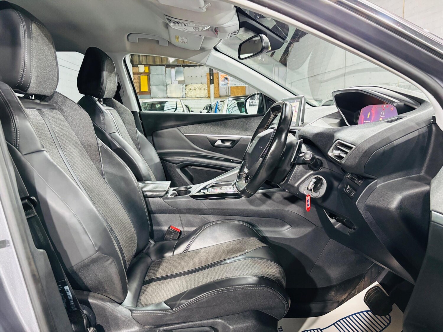 Used Peugeot 3008 2017 for sale - 77838858: Photo 13