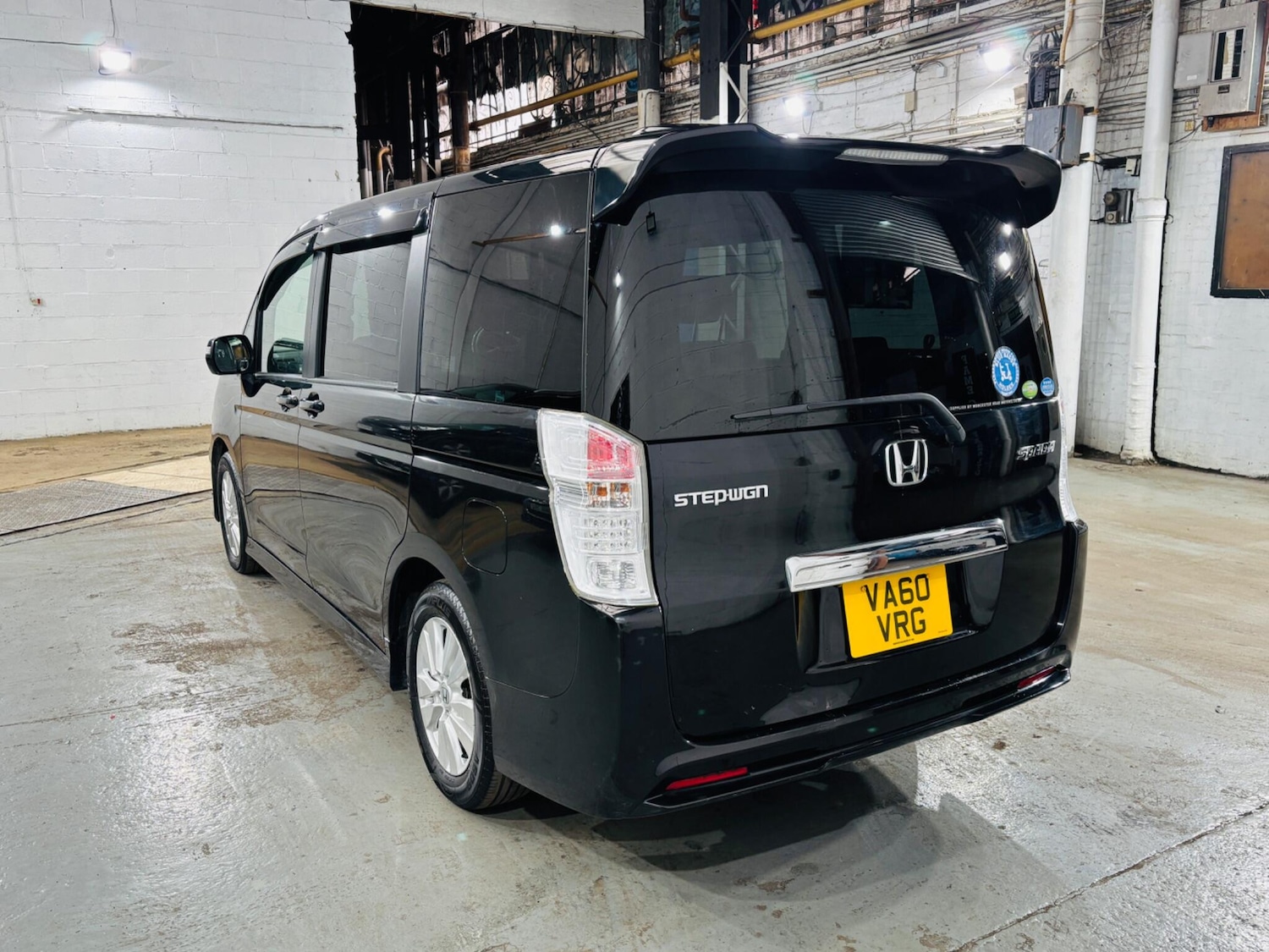 Used Honda Stepwagon 2023 for sale - 78115465: Photo 7