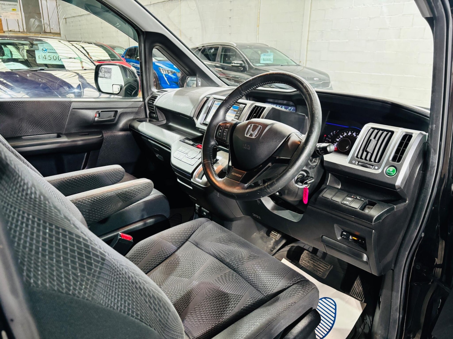 Used Honda Stepwagon 2023 for sale - 78115465: Photo 9