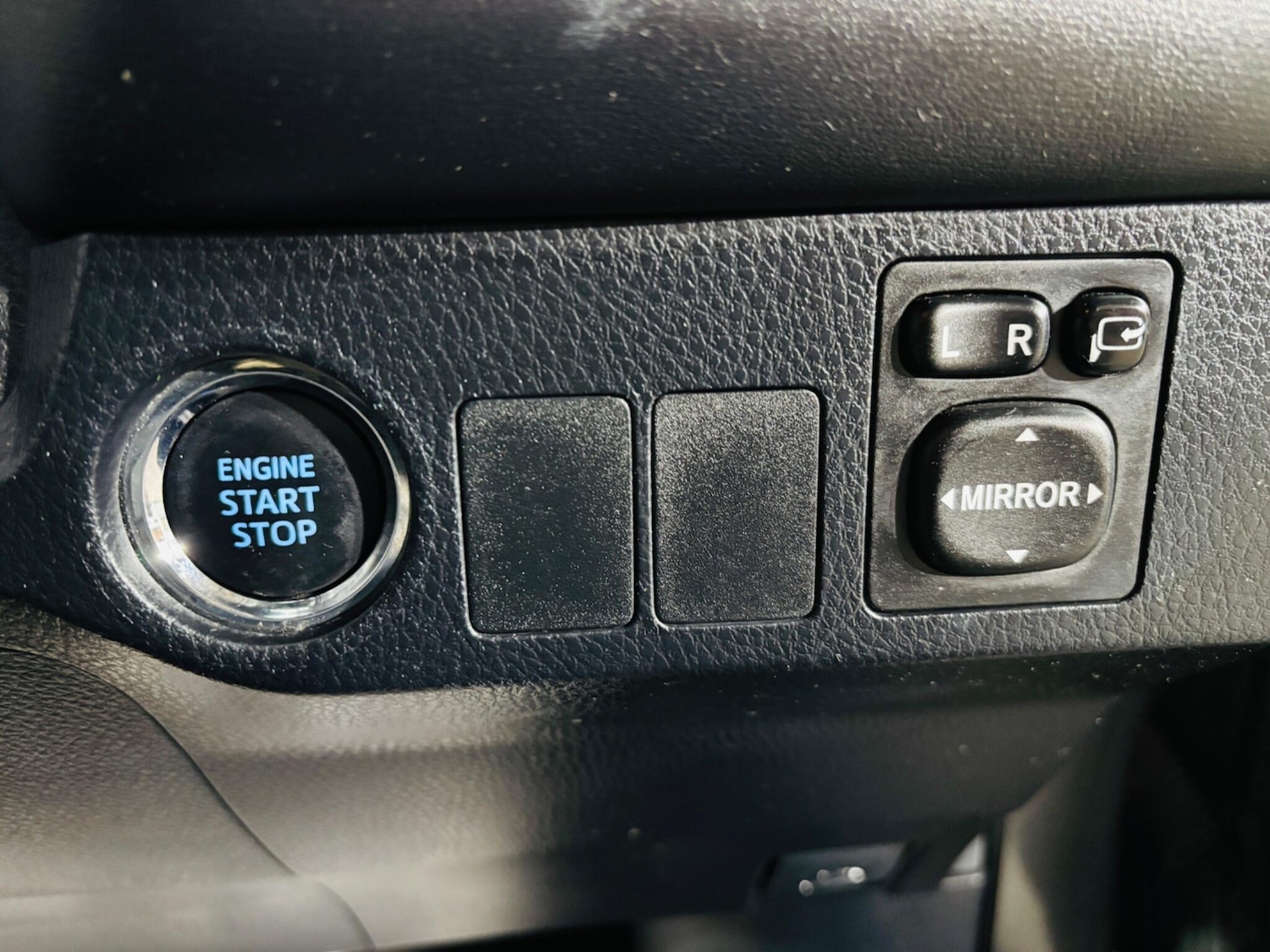 Used Toyota RAV4 for sale - 77597981: Photo 18