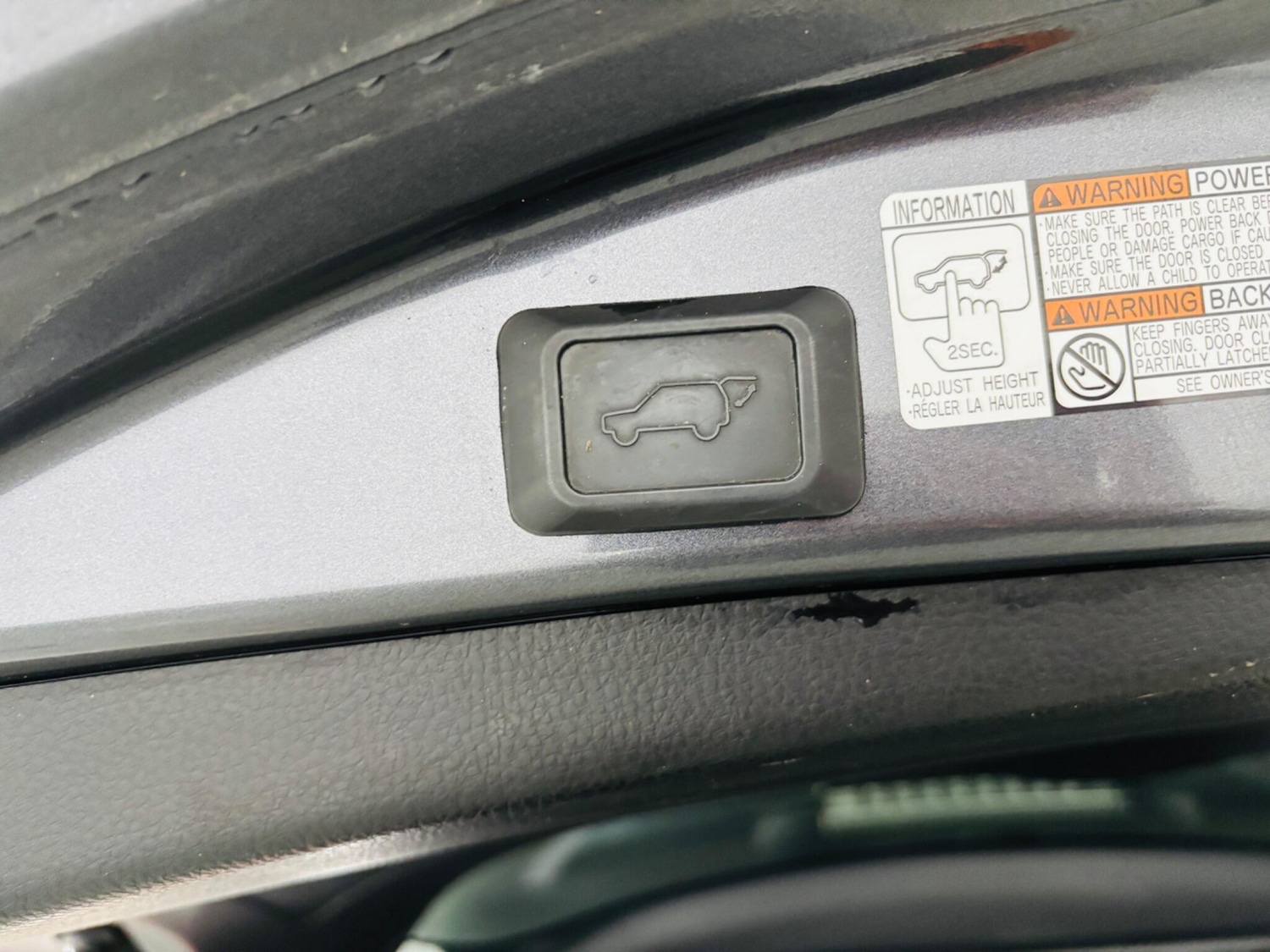 Used Toyota RAV4 for sale - 77597981: Photo 32