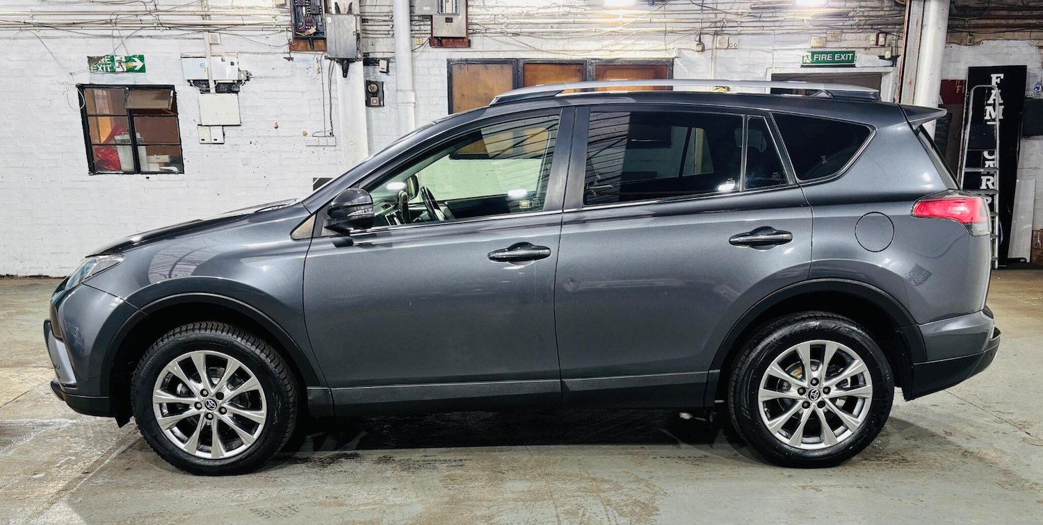 Used Toyota RAV4 for sale - 77597981: Photo 9