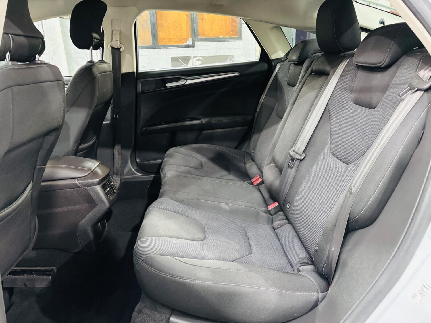 Used Ford Mondeo 2015 for sale - 77722813: Photo 16