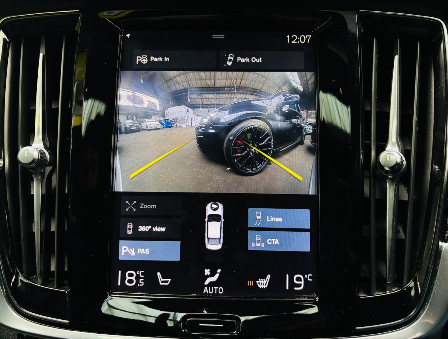 Used Volvo S90 2017 for sale - 76226594: Photo 29