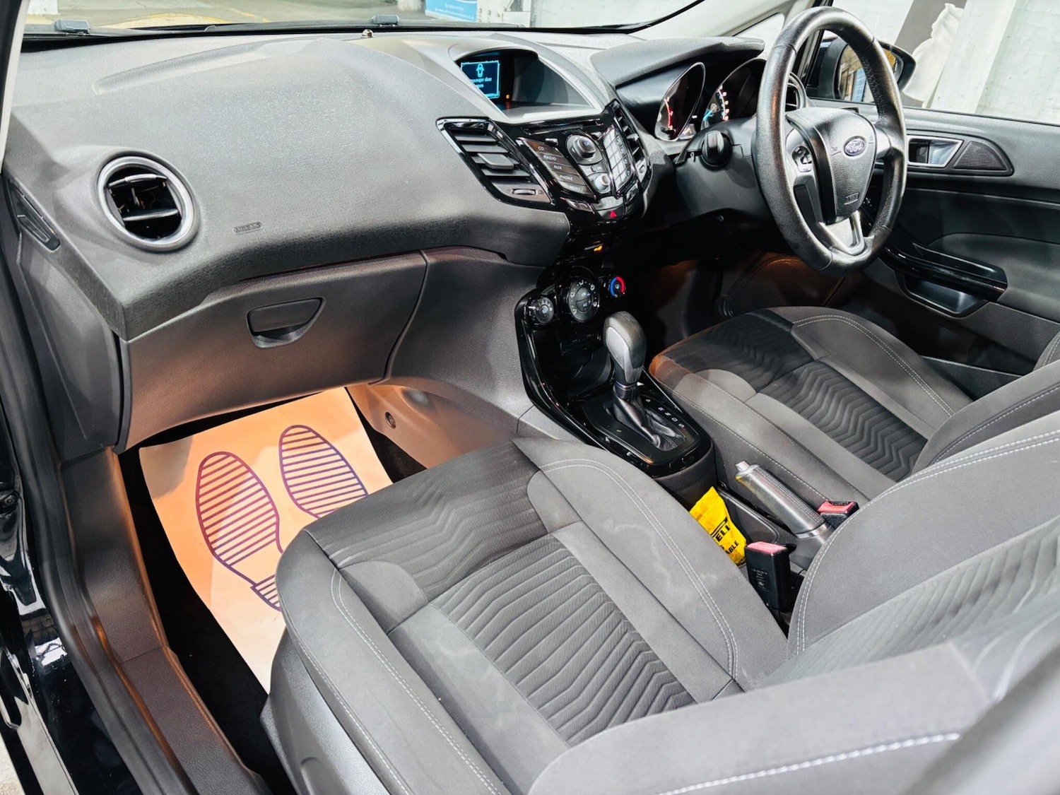 Used Ford Fiesta 2014 for sale - 76644719: Photo 14