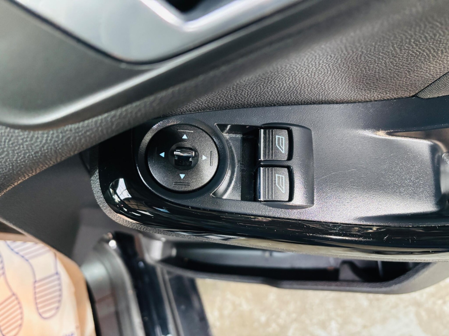 Used Ford Fiesta 2014 for sale - 76644719: Photo 17