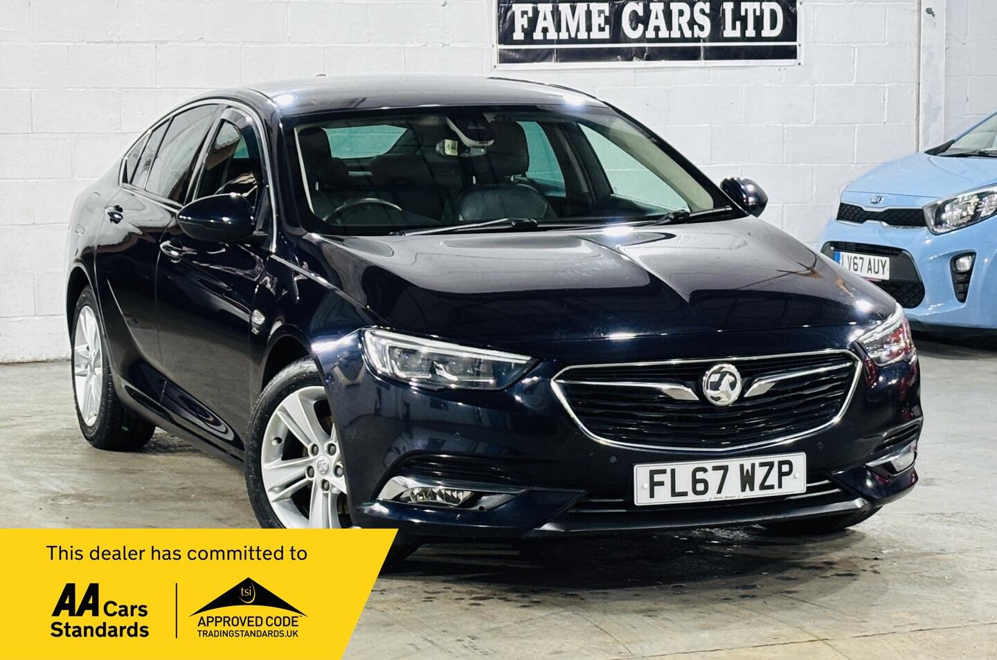 Used Vauxhall Insignia 2017 for sale - 76752731: Photo 1