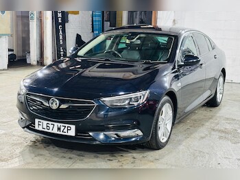 Used Vauxhall Insignia 2017 for sale - 76752731: Photo