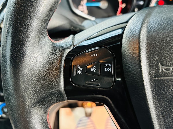 Used Ford Fiesta 2015 for sale - 75109844: Photo 19