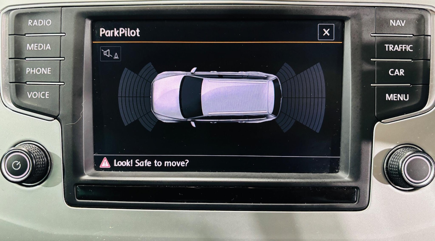 Used Volkswagen Passat 2015 for sale - 76282604: Photo 32