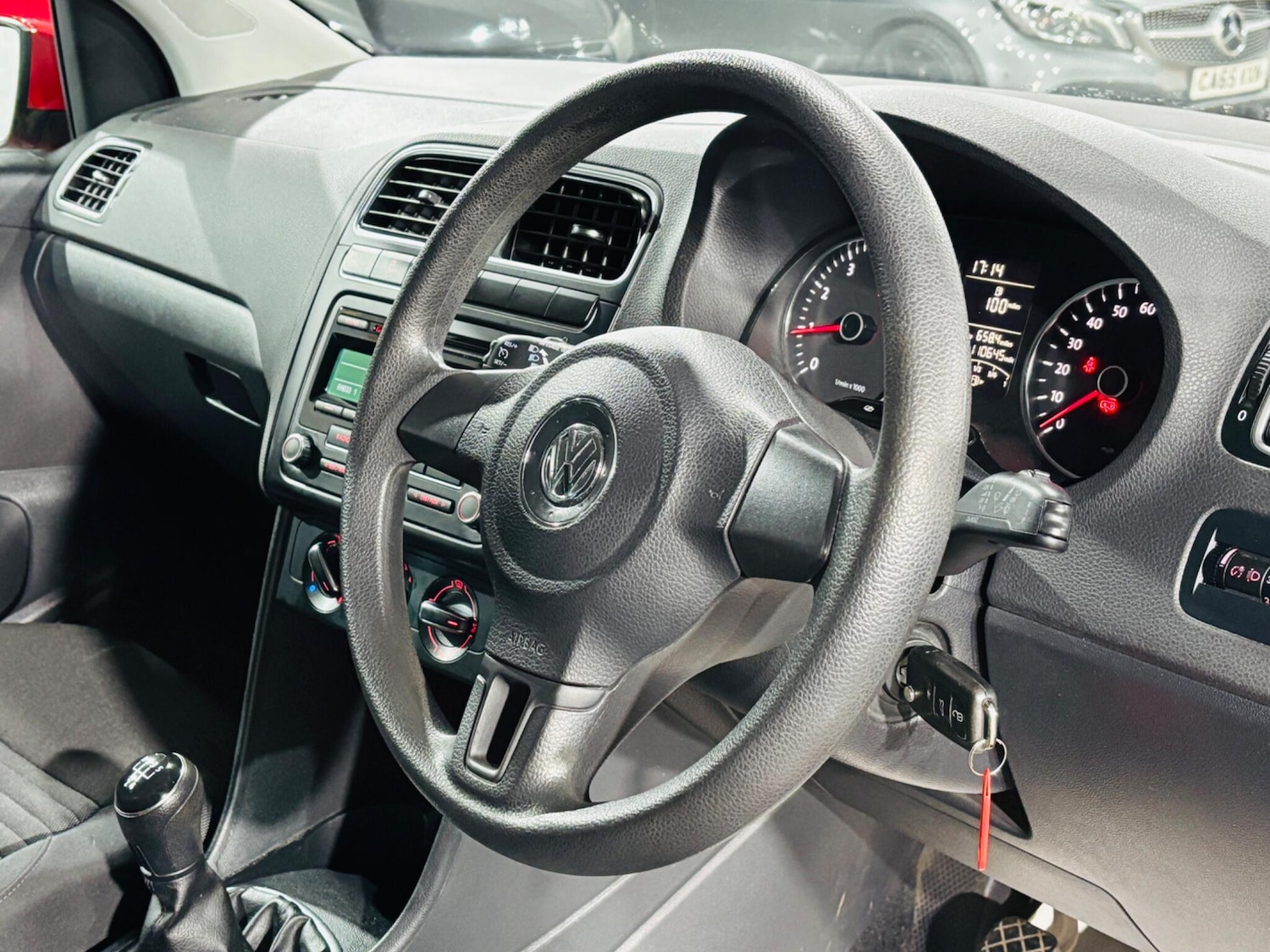 Used Volkswagen Polo 2013 for sale - 76646255: Photo 11