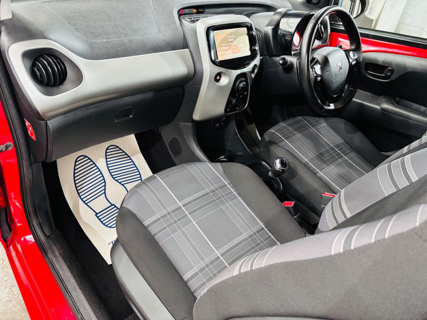 Used Peugeot 108 2017 for sale - 76521917: Photo 14