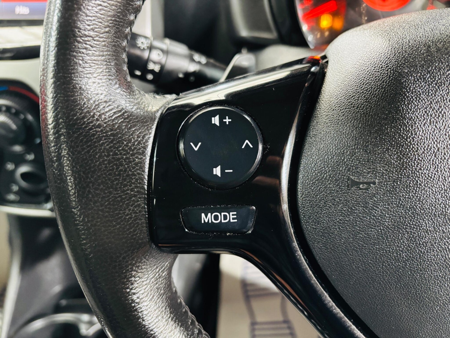 Used Peugeot 108 2017 for sale - 76521917: Photo 19