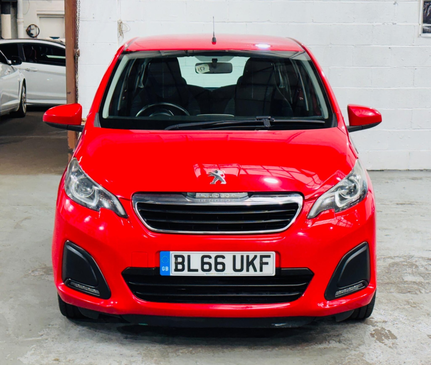 Used Peugeot 108 2017 for sale - 76521917: Photo 2