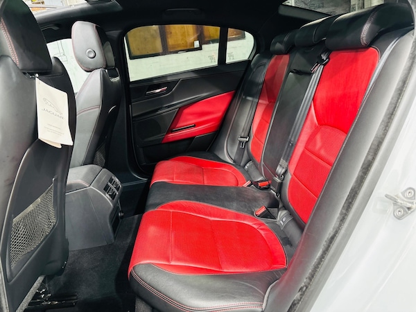 Used Jaguar XE 2015 for sale - 76200346: Photo 16