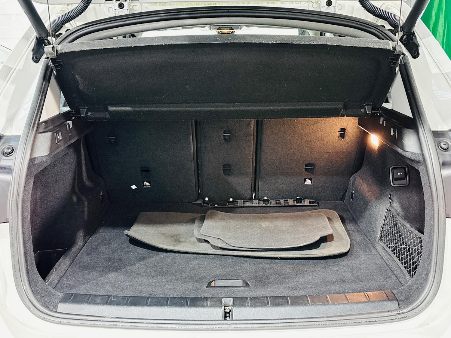 Used BMW X1 2016 for sale - 76701166: Photo 40