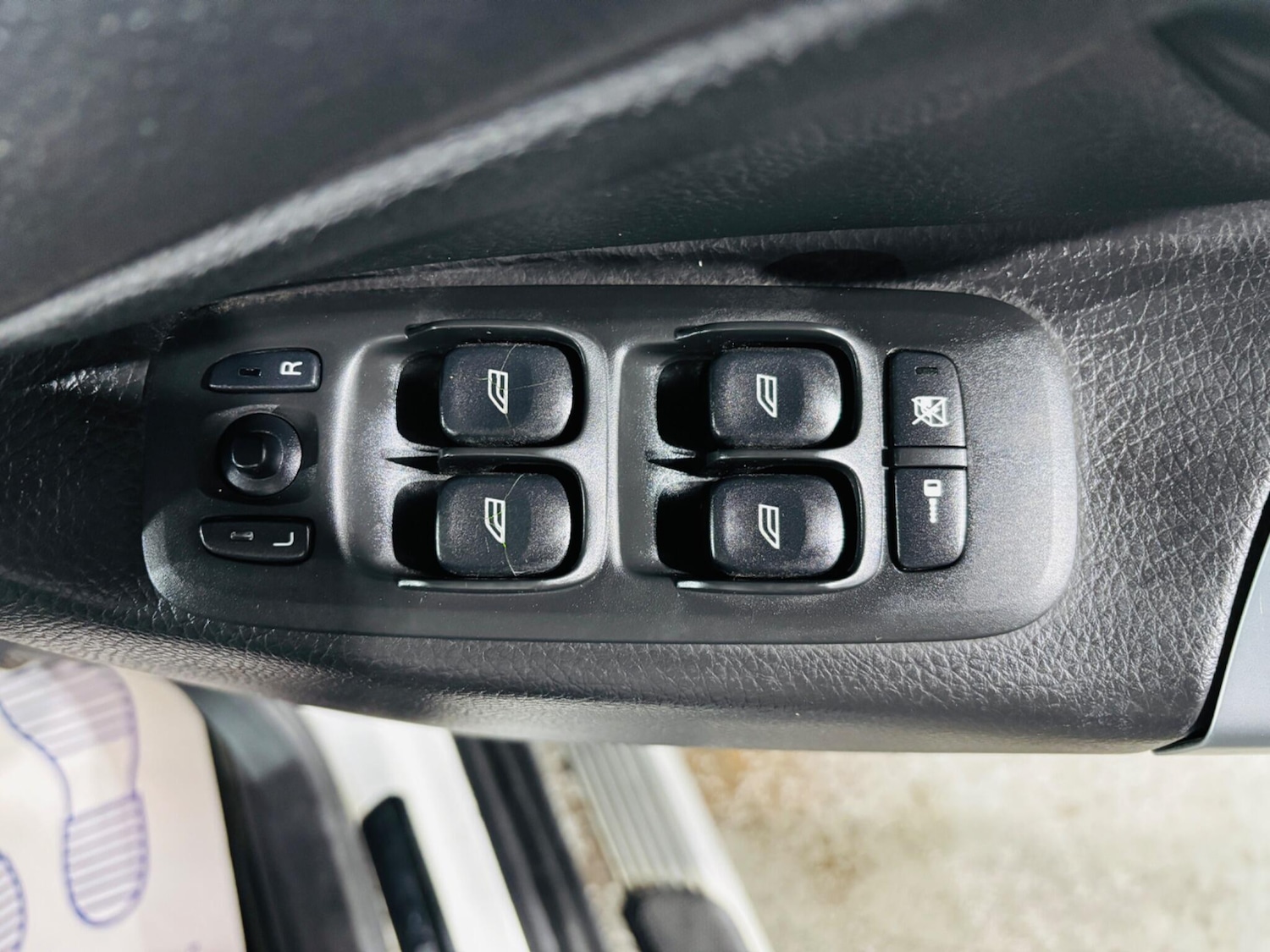 Used Volvo XC90 2008 for sale - 77238239: Photo 18