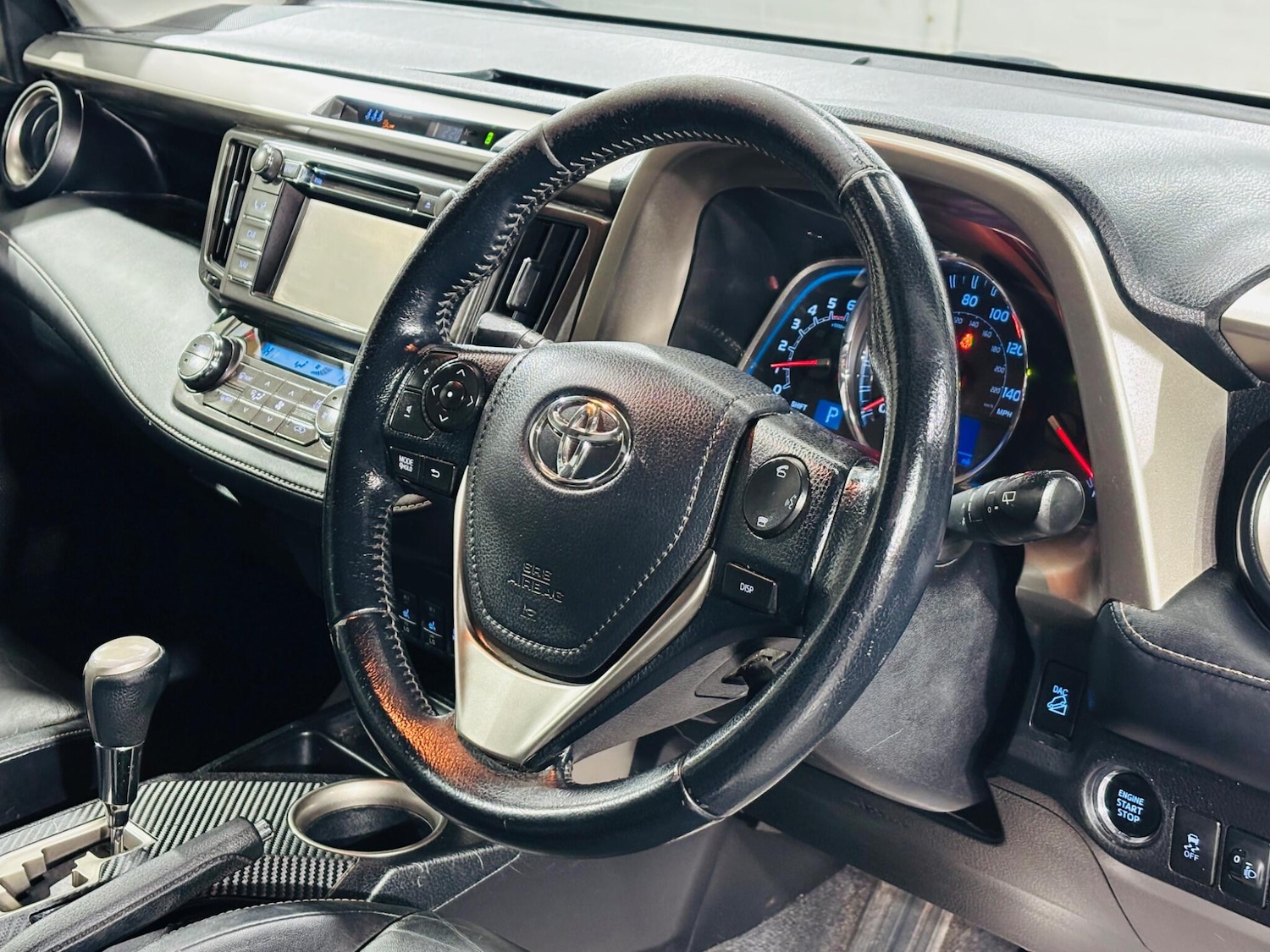 Used Toyota RAV4 2013 for sale - 77455768: Photo 11