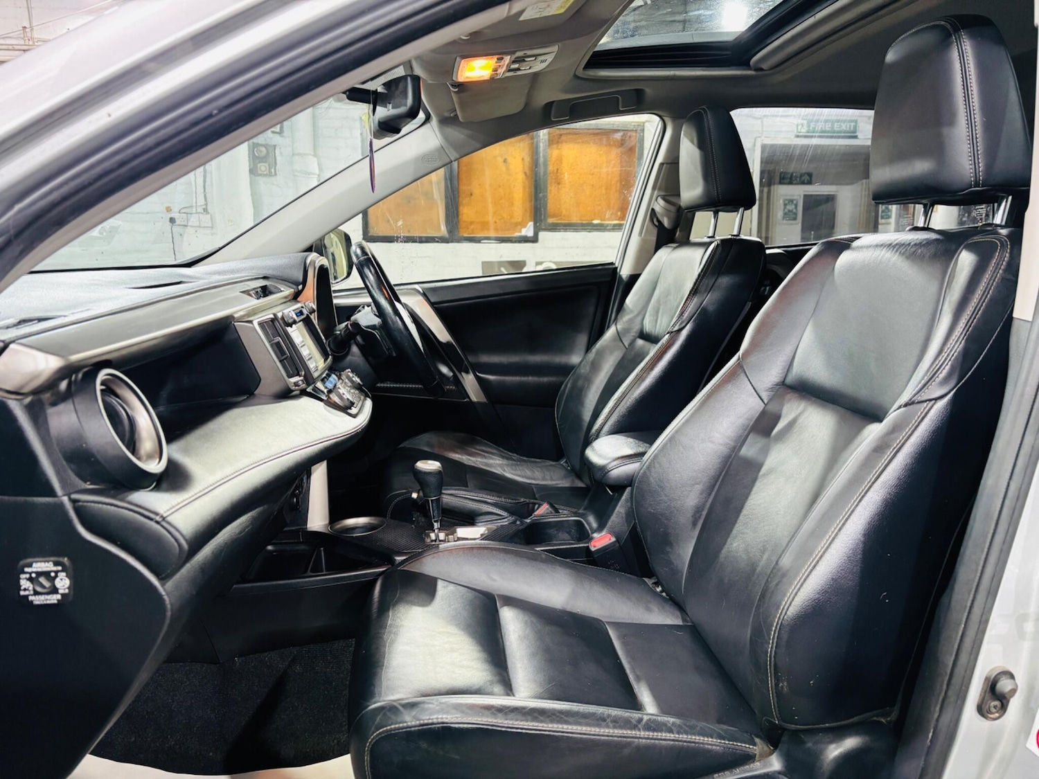 Used Toyota RAV4 2013 for sale - 77455768: Photo 15