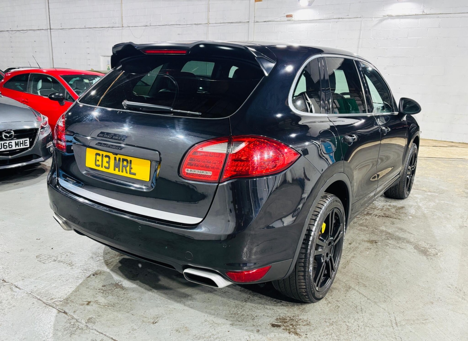 Used Porsche Cayenne 2011 for sale - 76512928: Photo 5