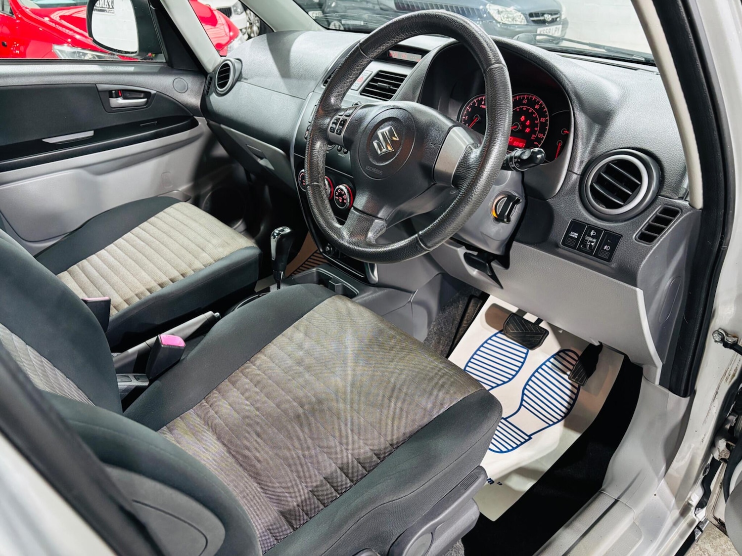 Used Suzuki SX4 2009 for sale - 76585592: Photo 10