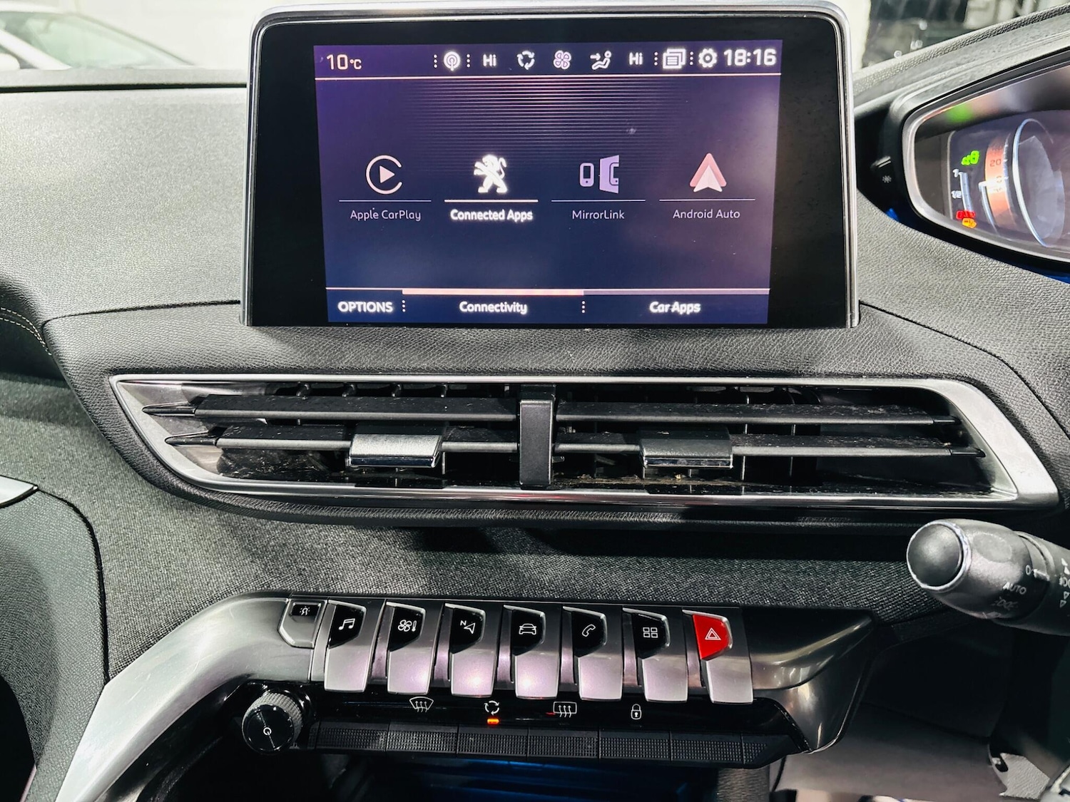 Used Peugeot 5008 2018 for sale - 76361469: Photo 25