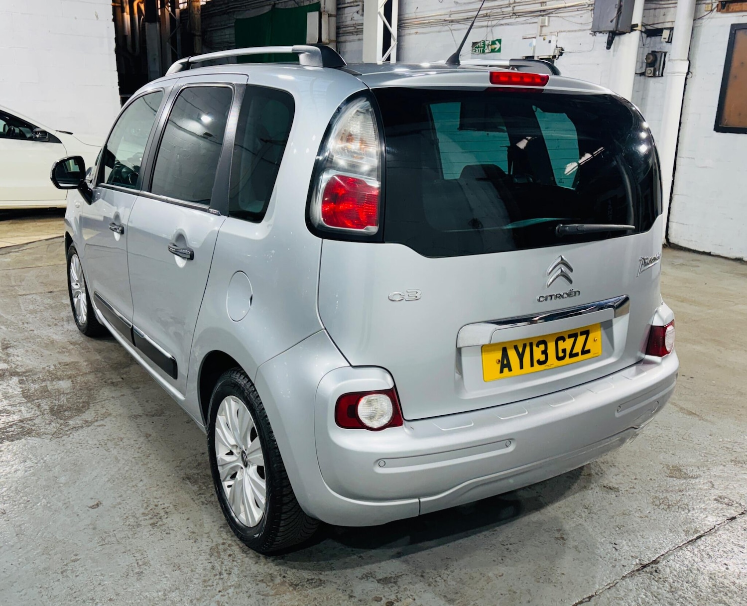 Used Citroen C3 Picasso 2013 for sale - 76700607: Photo 7