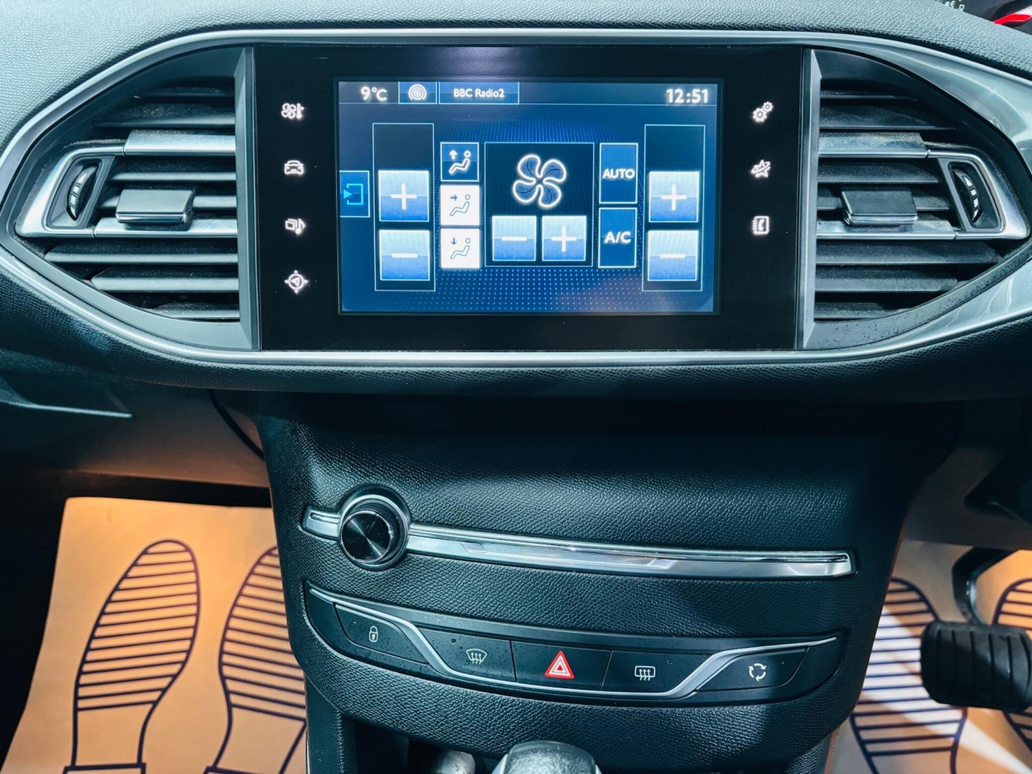 Used Peugeot 308 2015 for sale - 77495759: Photo 22