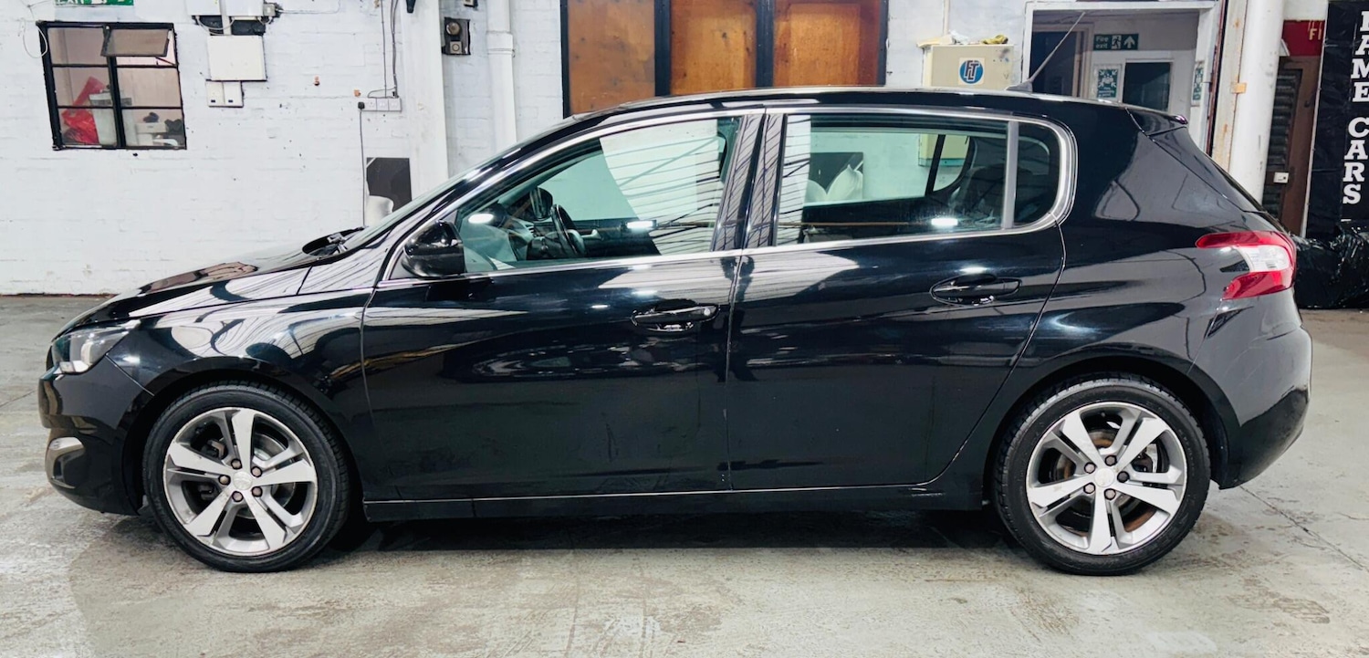 Used Peugeot 308 2015 for sale - 77495759: Photo 9