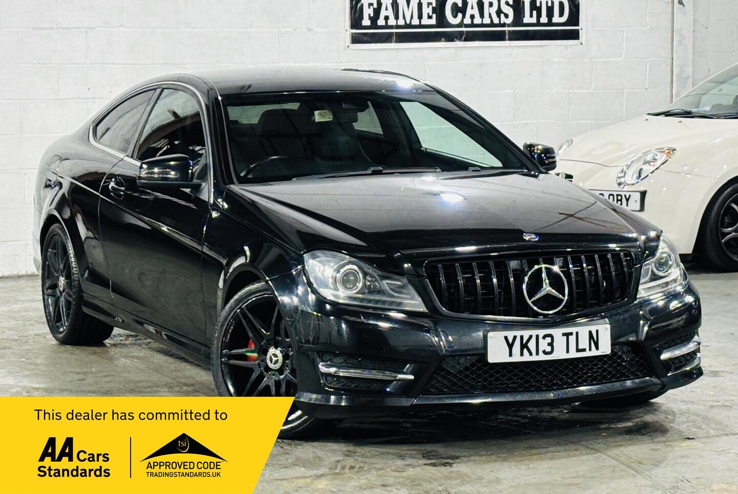 Used Mercedes-Benz C Class 2013 for sale - 76952907: Photo 1