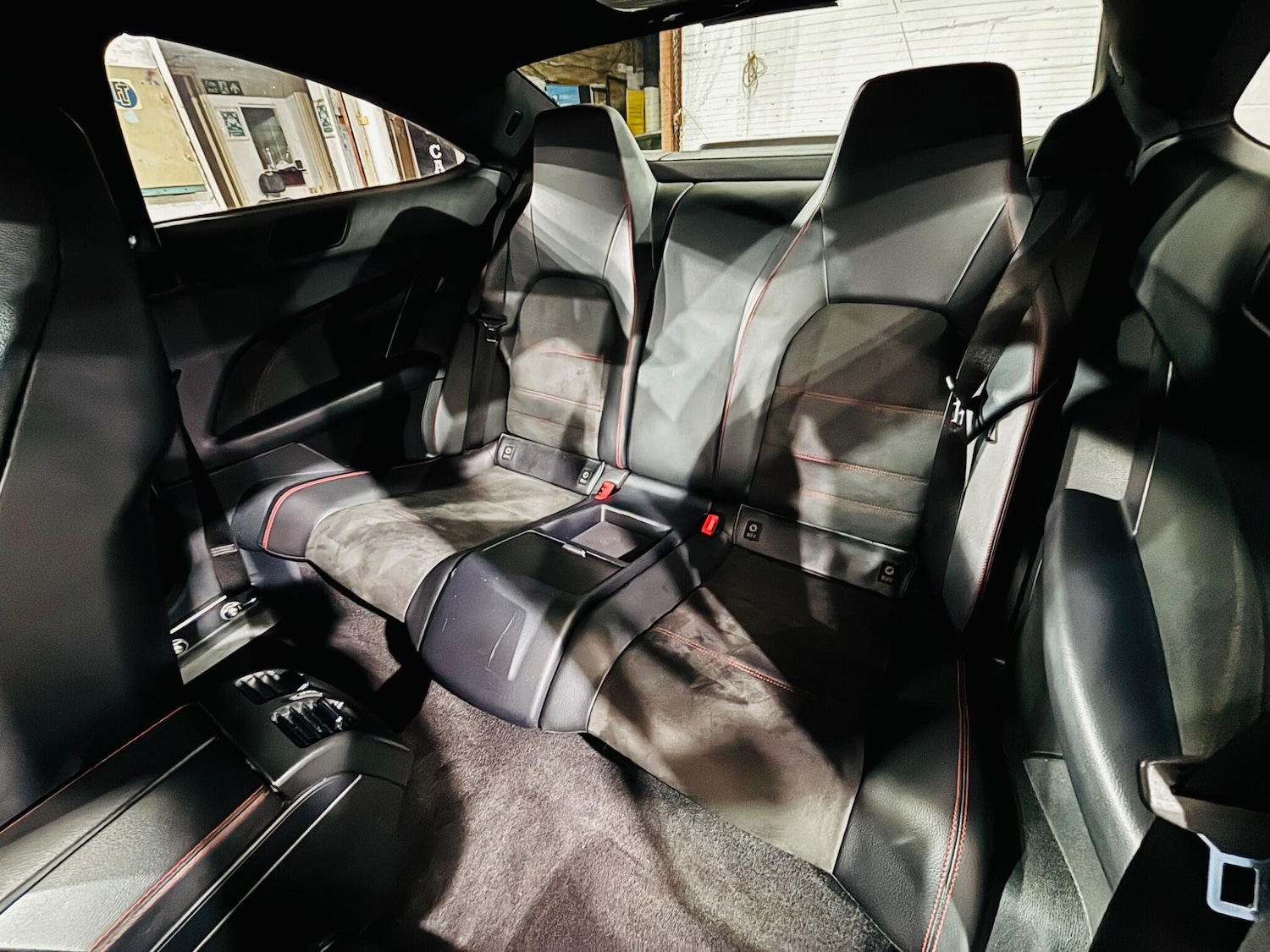 Used Mercedes-Benz C Class 2013 for sale - 76952907: Photo 16