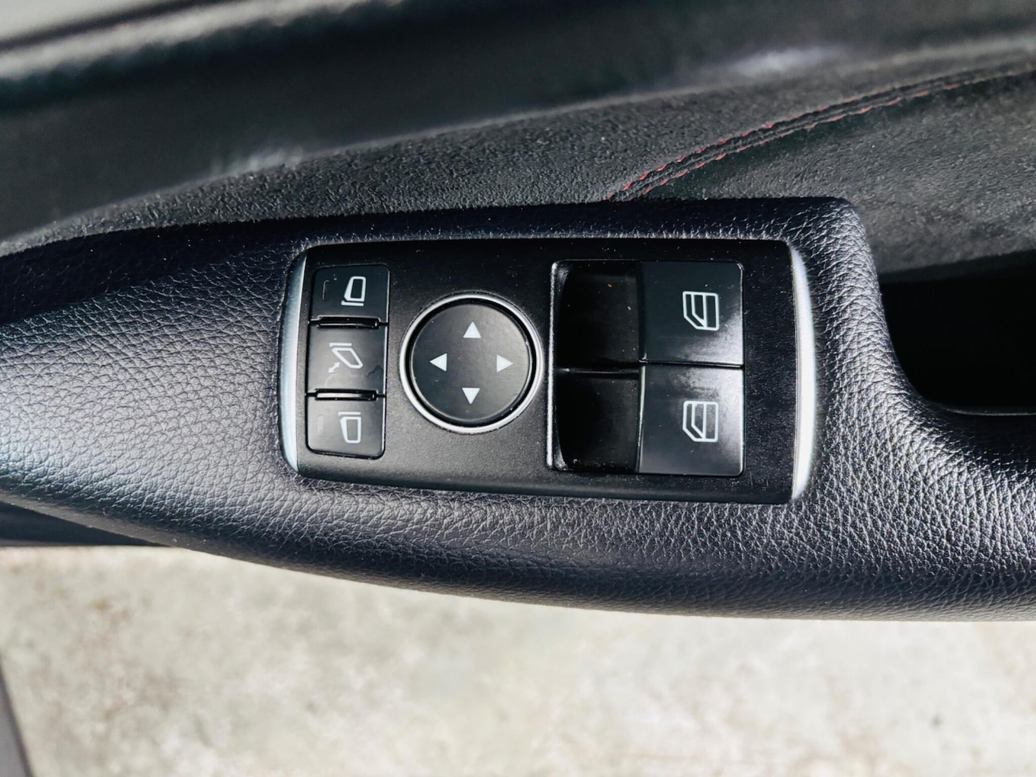 Used Mercedes-Benz C Class 2013 for sale - 76952907: Photo 17