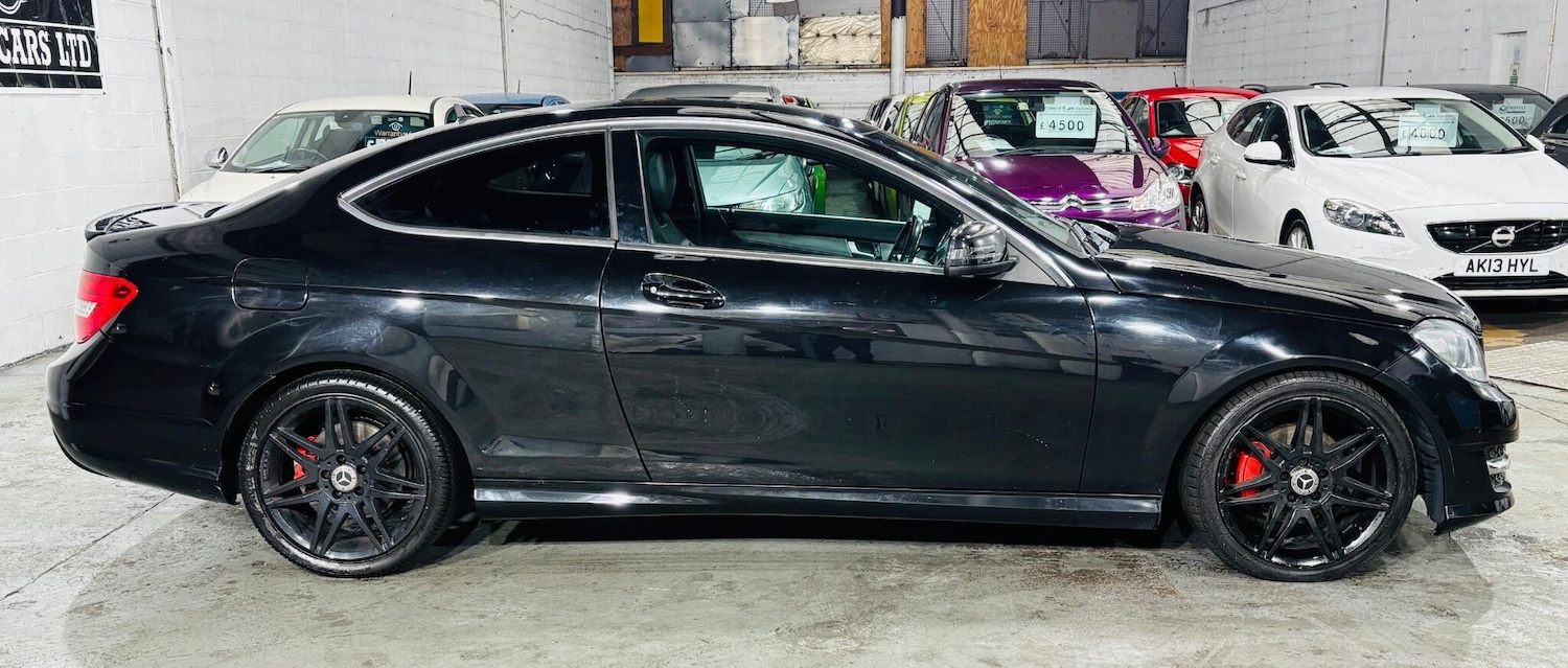 Used Mercedes-Benz C Class 2013 for sale - 76952907: Photo 8