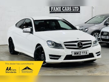 Used Mercedes-Benz C Class 2012 for sale - 78384863: Photo