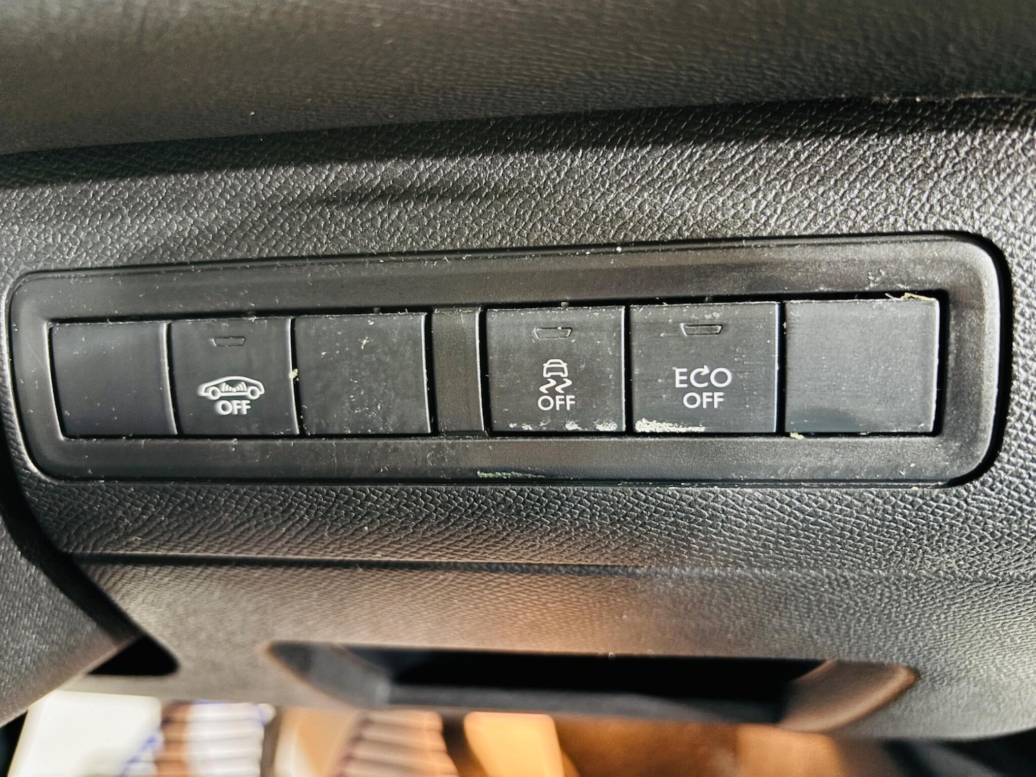 Used Peugeot 308 2015 for sale - 76399183: Photo 18