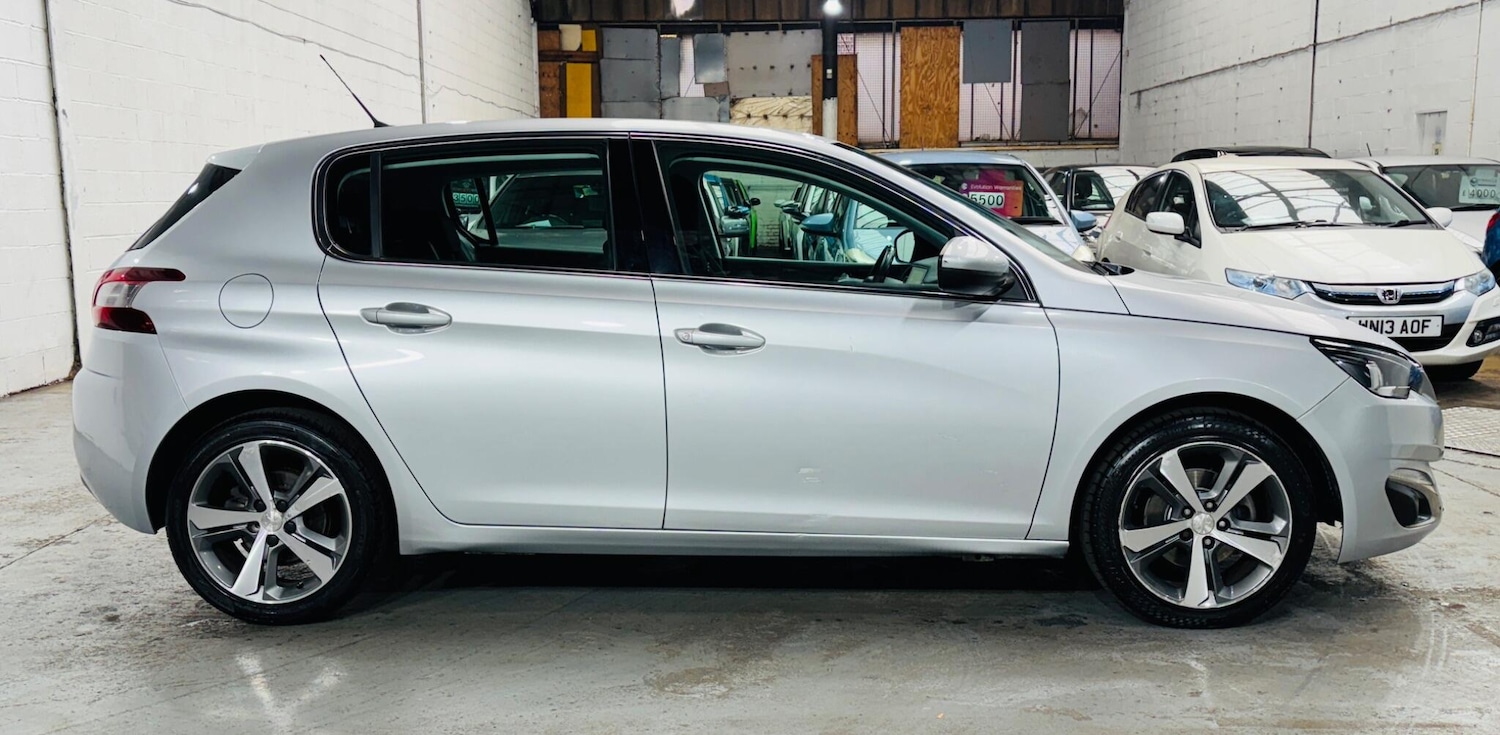 Used Peugeot 308 2015 for sale - 76399183: Photo 8