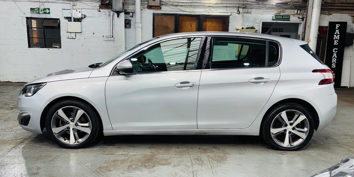 Used Peugeot 308 2015 for sale - 76399183: Photo 9