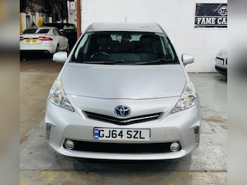 Used Toyota Prius+ 2014 for sale - 78417174: Photo