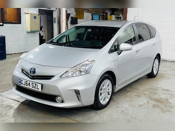 Used Toyota Prius+ 2014 for sale - 78417174: Photo