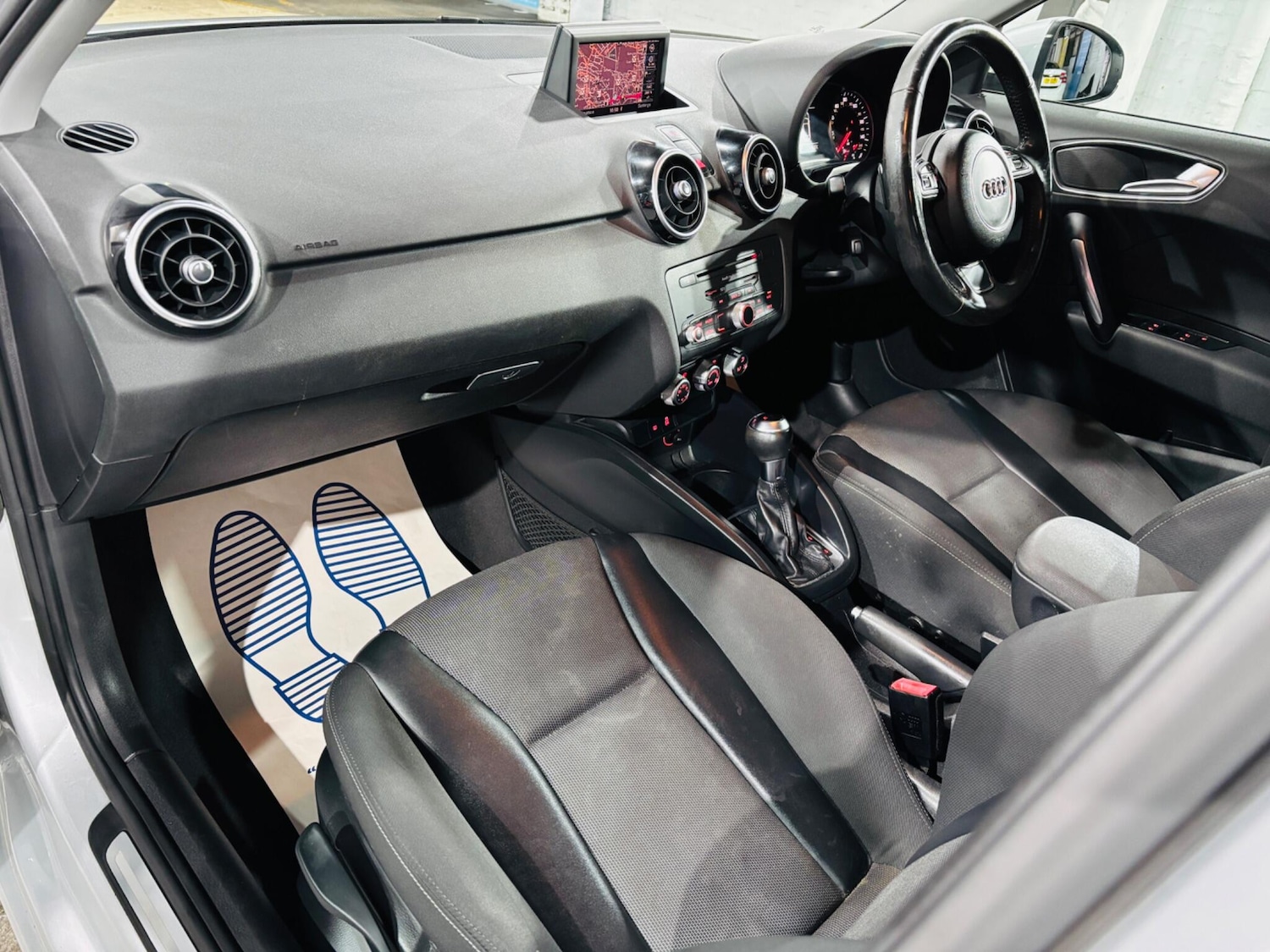 Used Audi A1 for sale - 76996745: Photo 14