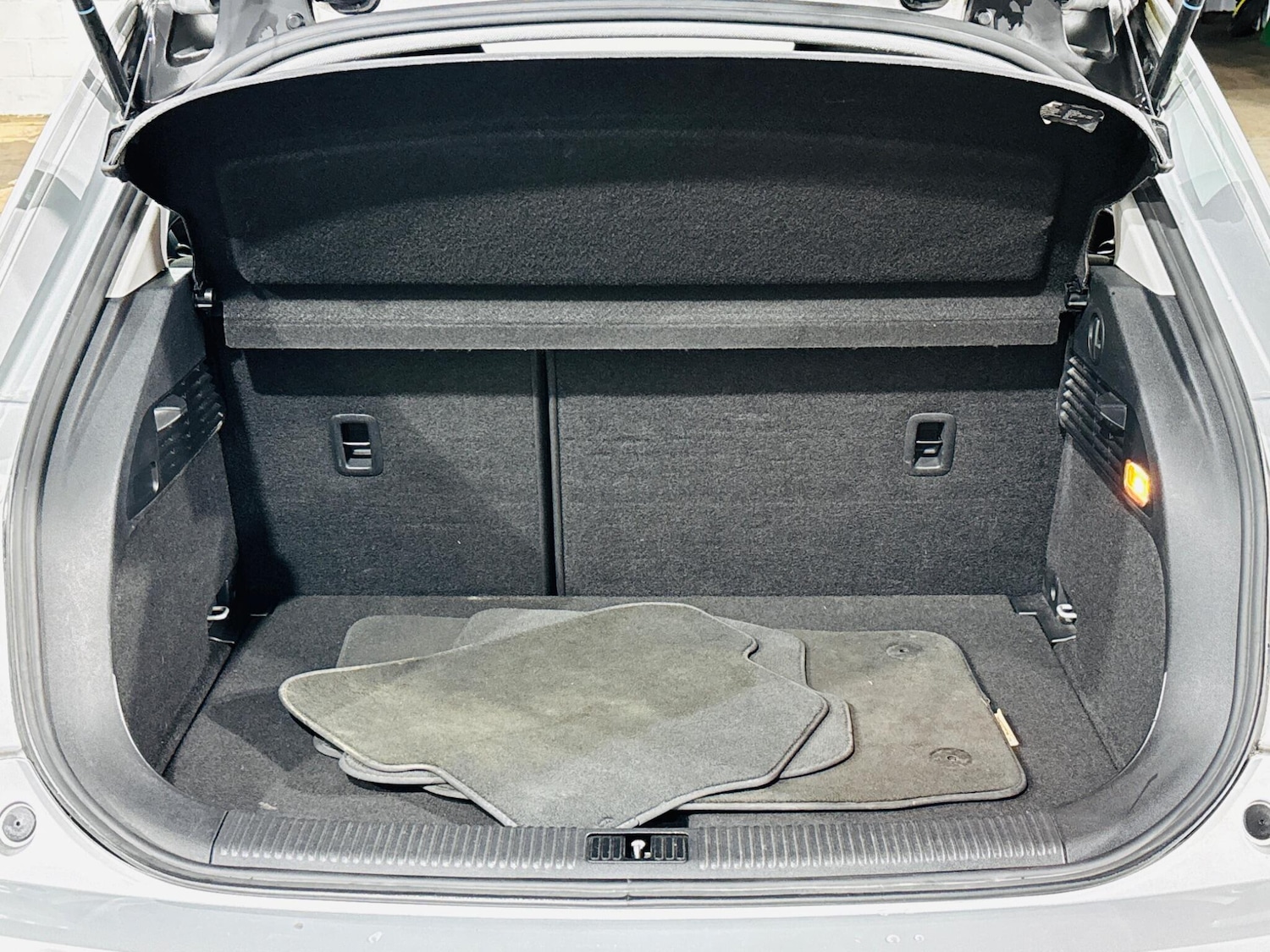 Used Audi A1 for sale - 76996745: Photo 30