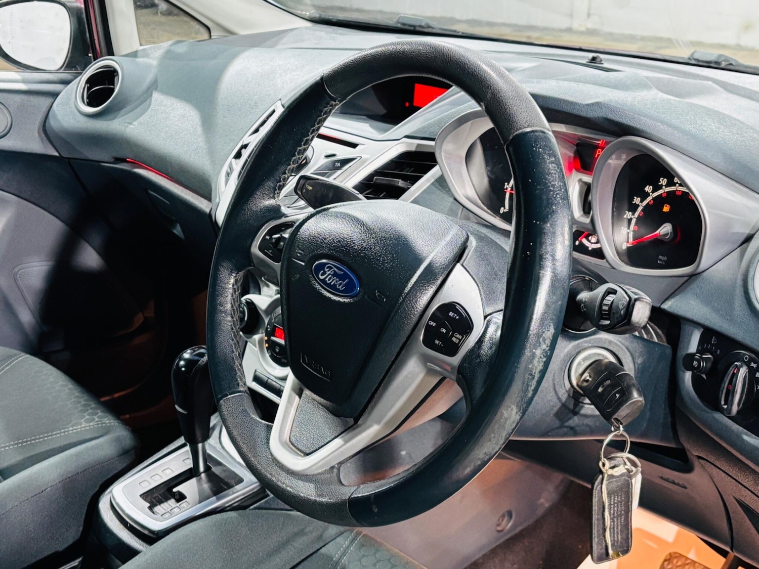 Used Ford Fiesta 2010 for sale - 77559650: Photo 11