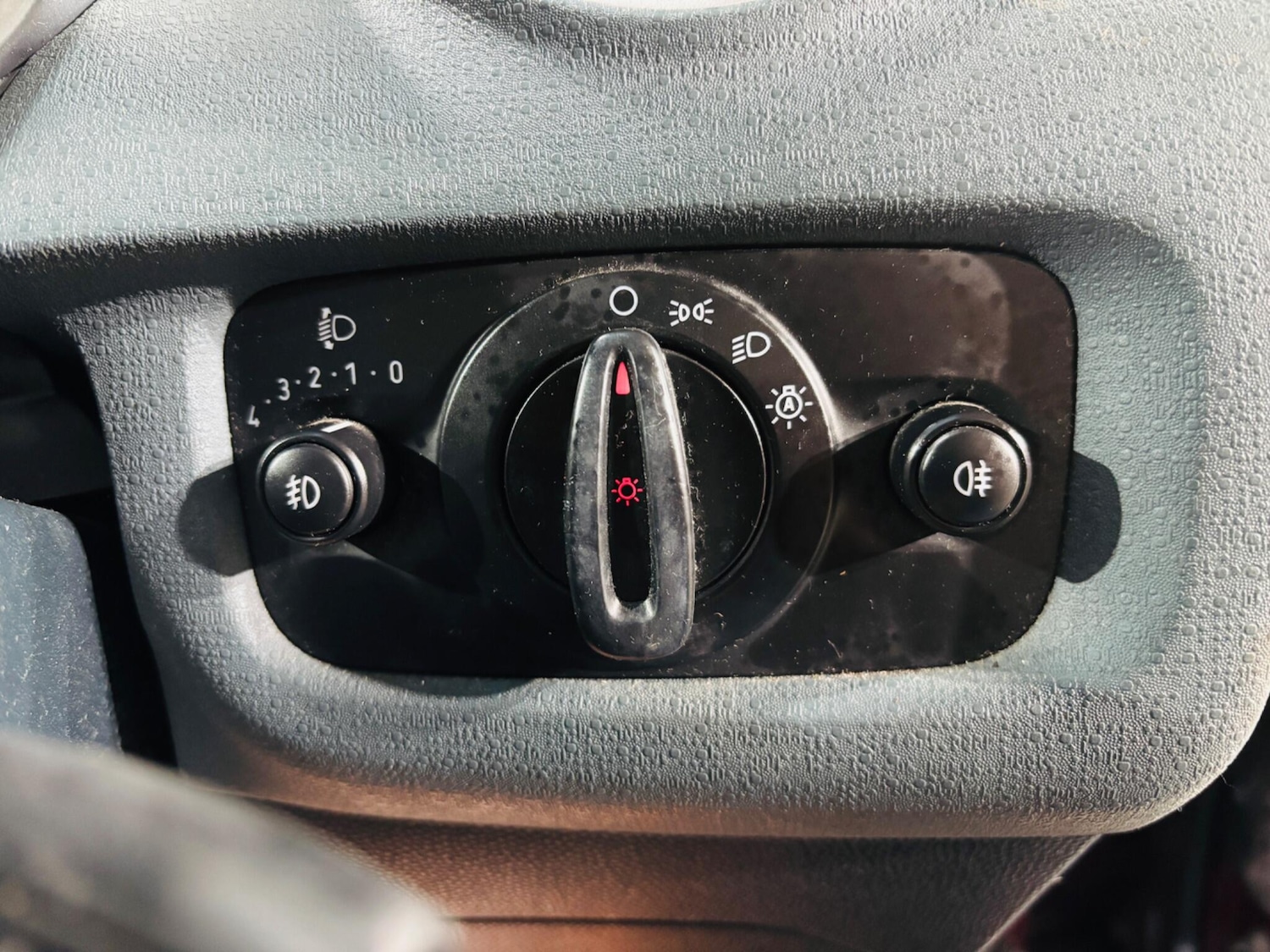 Used Ford Fiesta 2010 for sale - 77559650: Photo 19