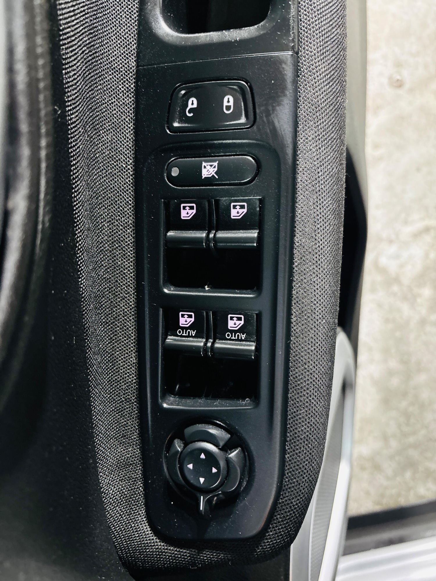 Used Jeep Renegade 2017 for sale - 76975871: Photo 17