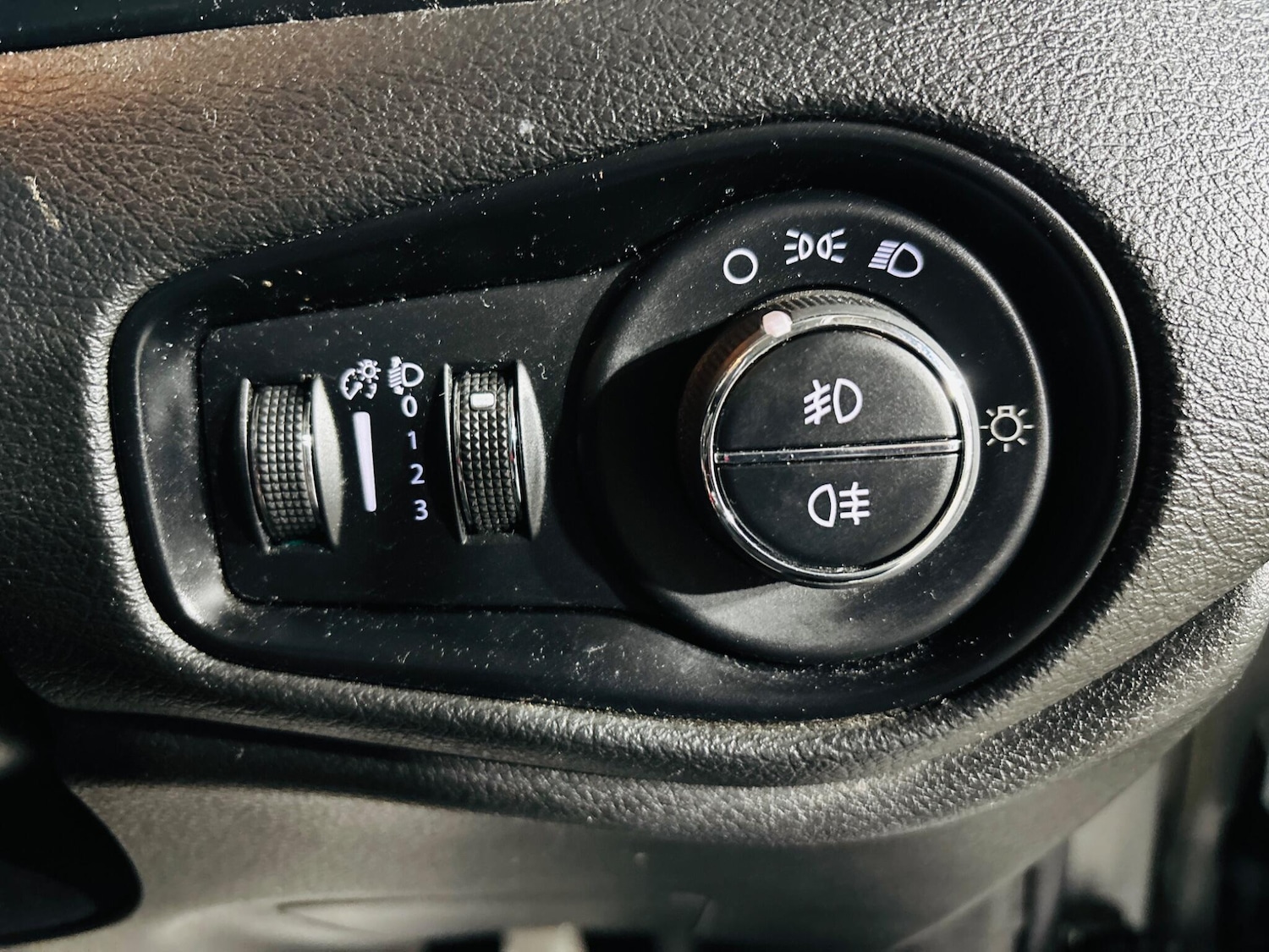 Used Jeep Renegade 2017 for sale - 76975871: Photo 18