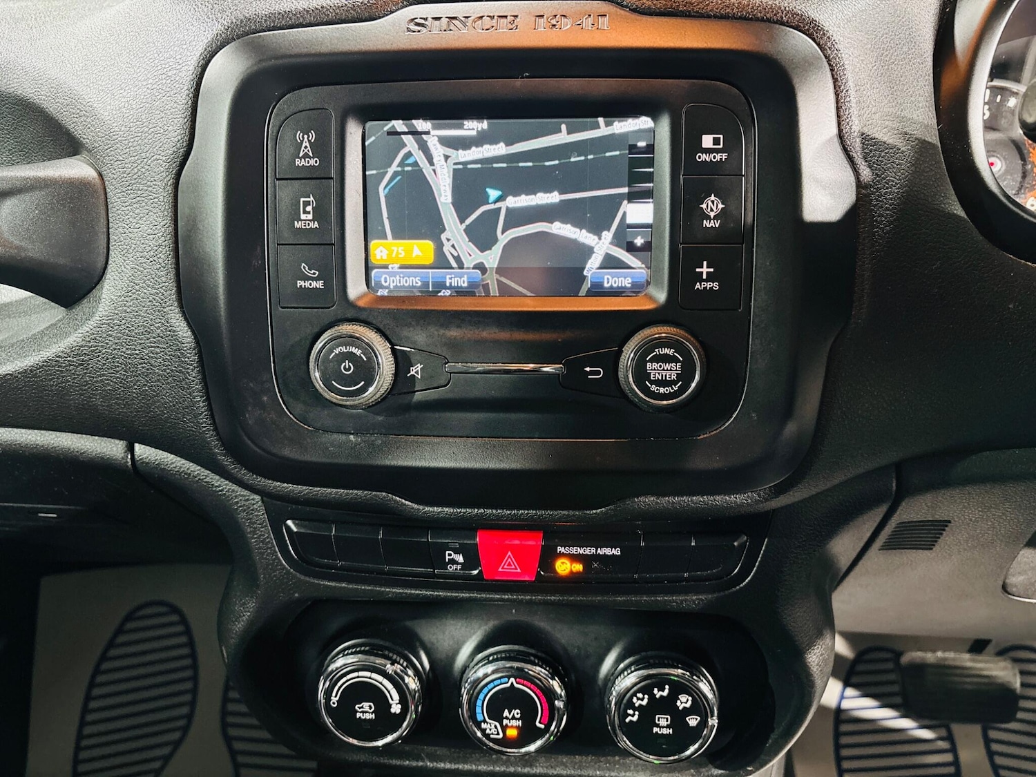 Used Jeep Renegade 2017 for sale - 76975871: Photo 21