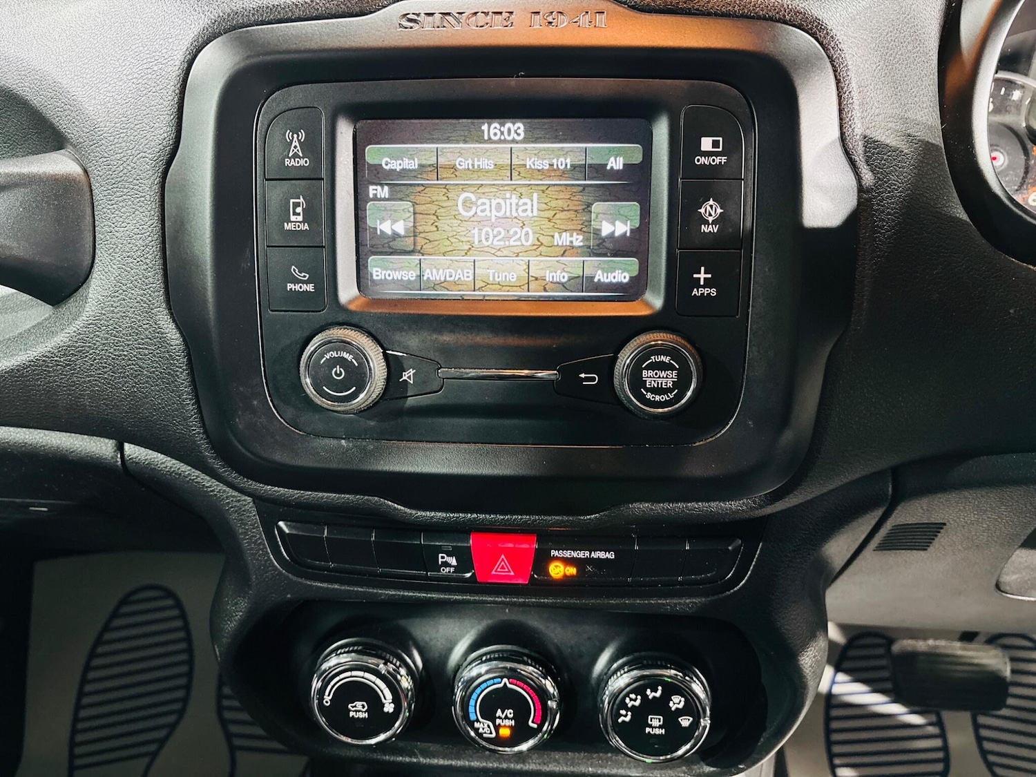 Used Jeep Renegade 2017 for sale - 76975871: Photo 22